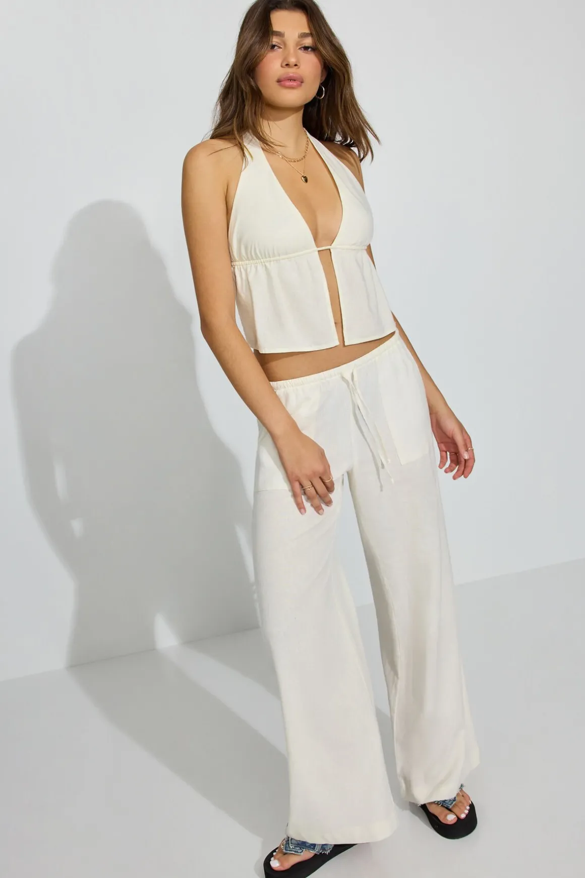 Store Linen Tie Back Halter Top Tank Tops
