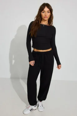 New Long Sleeve Boatneck Top Long Sleeve Tops