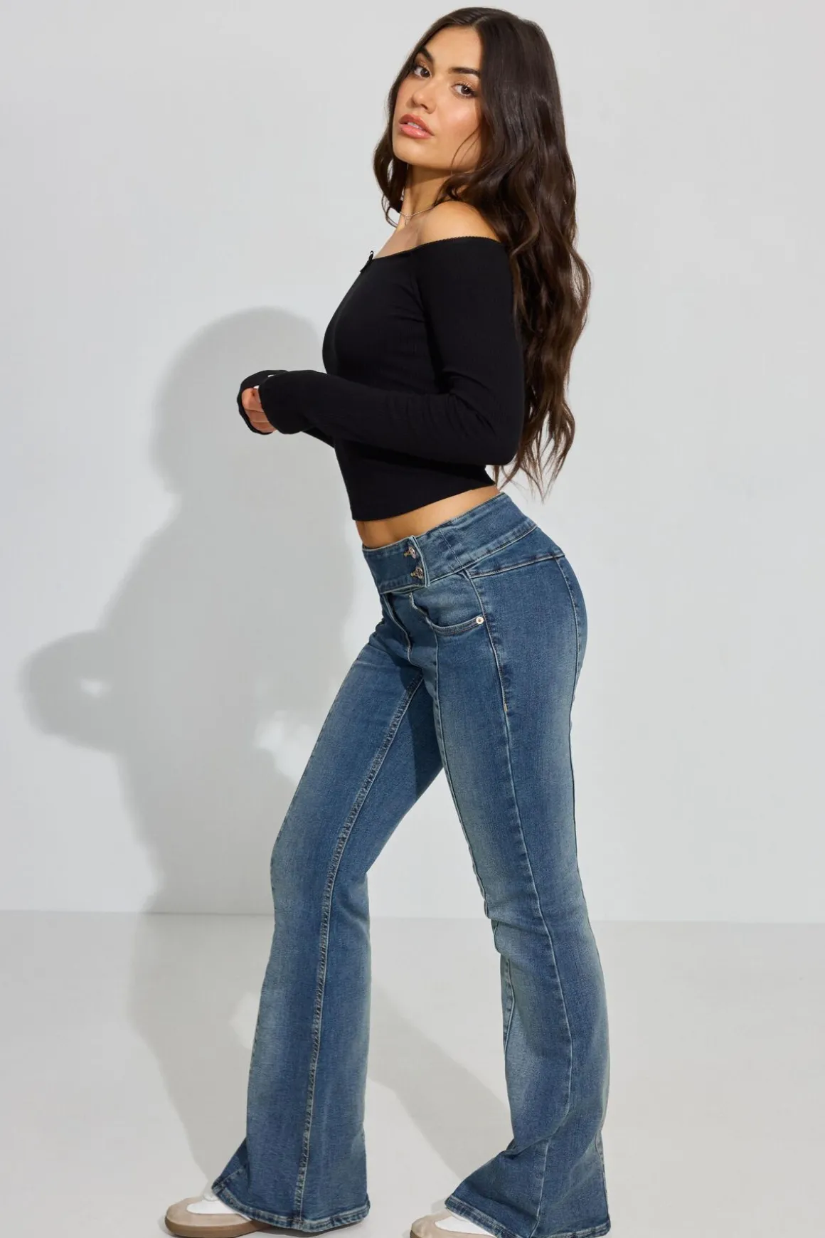 Outlet Low Rise Flare Jeans Jeans