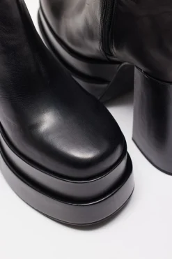Cheap STEVE MADDEN - Cobra Platform Boot Shoes