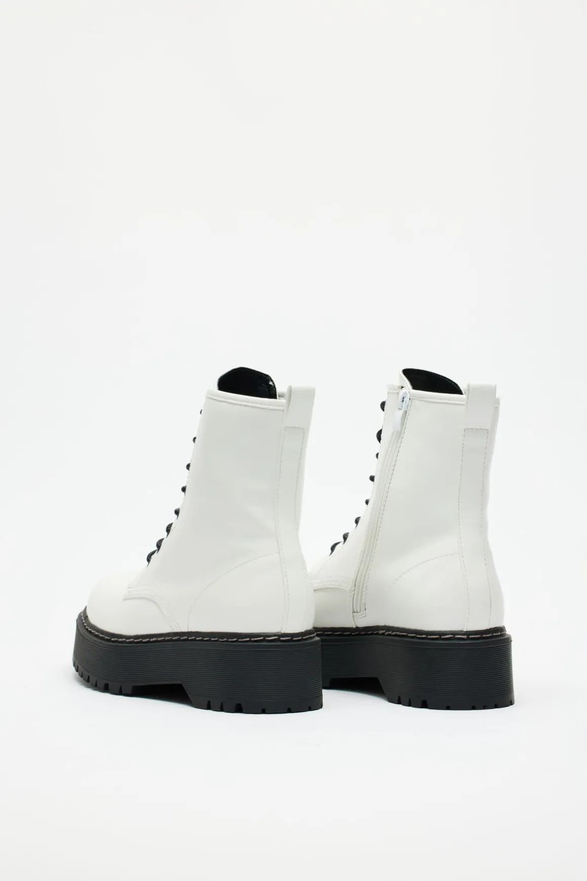 Cheap STEVE MADDEN Betty Boots Shoes