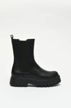 Cheap STEVE MADDEN Briona Lug Sole Chelsea Boot Shoes