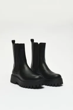 Cheap STEVE MADDEN Briona Lug Sole Chelsea Boot Shoes